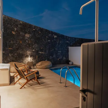 Ertha With Private Pools Villa Vóthon